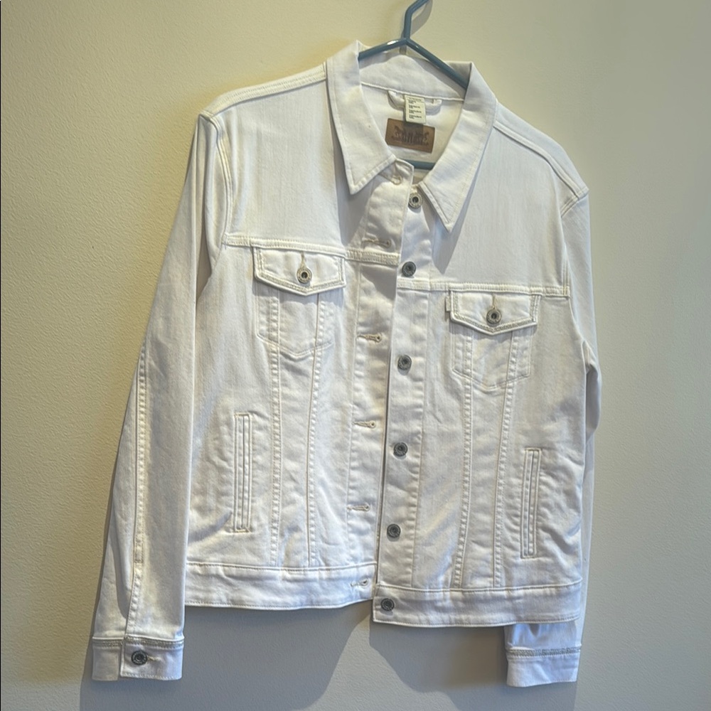 Levi’s - White Denim Jacket